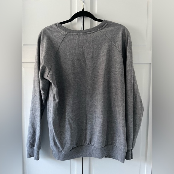 Disney Mickey Mouse Sweater - Picture 2 of 2